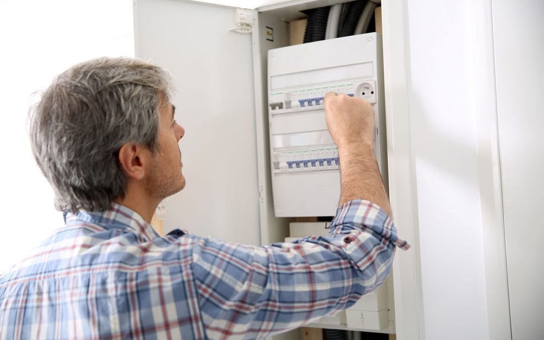 5 Signs of Electrical Problems at Home
